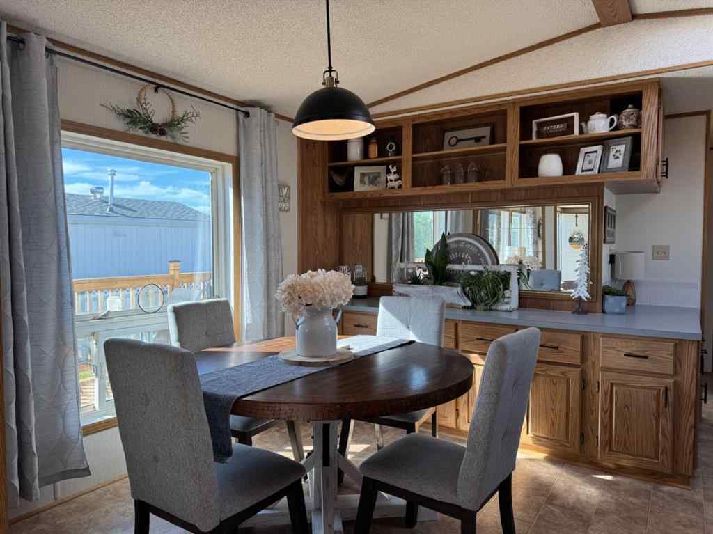 MLS® A2257706 - 10400 98 Street  in NONE Fairview, Residential