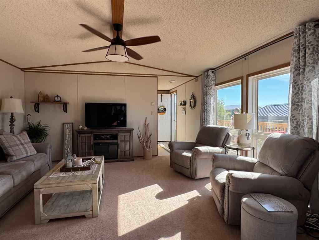 MLS® A2257706 - 10400 98 Street  in NONE Fairview, Residential
