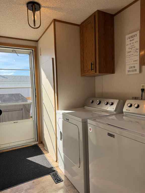 MLS® A2257706 - 10400 98 Street  in NONE Fairview, Residential
