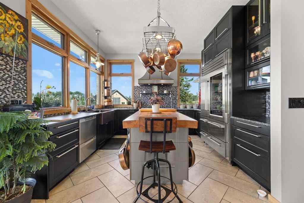 MLS® A2257709 - 6029 Twp Road 33-2   in NONE Rural Mountain View County, Residential