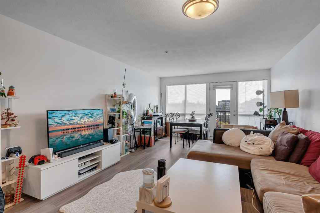 MLS® A2257710 - Unit #302 1724 26 Avenue SW in Bankview Calgary, Residential