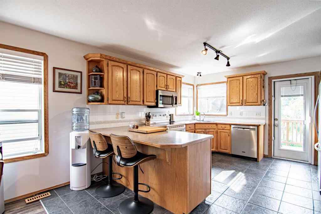 MLS® A2257712 - 84 Addington Drive  in Aspen Ridge Red Deer, Residential