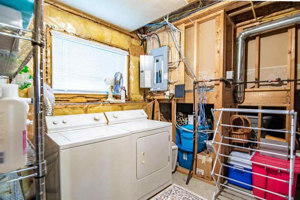 MLS® A2257712 - 84 Addington Drive  in Aspen Ridge Red Deer, Residential