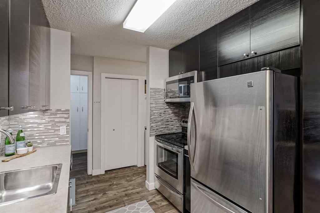 MLS® A2257715 - Unit #2310 4001B 49 Street NW in Varsity Calgary, Residential