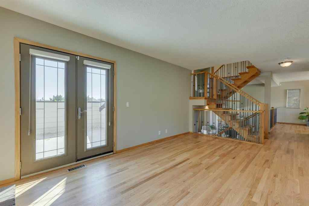 MLS® A2257716 - 523 Ranch Estates Place NW in Ranchlands Calgary, Residential