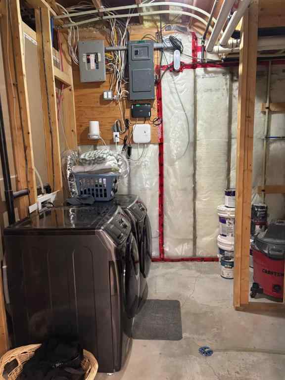 MLS® A2257719 - 122 S 3 Street W in NONE Magrath, Residential