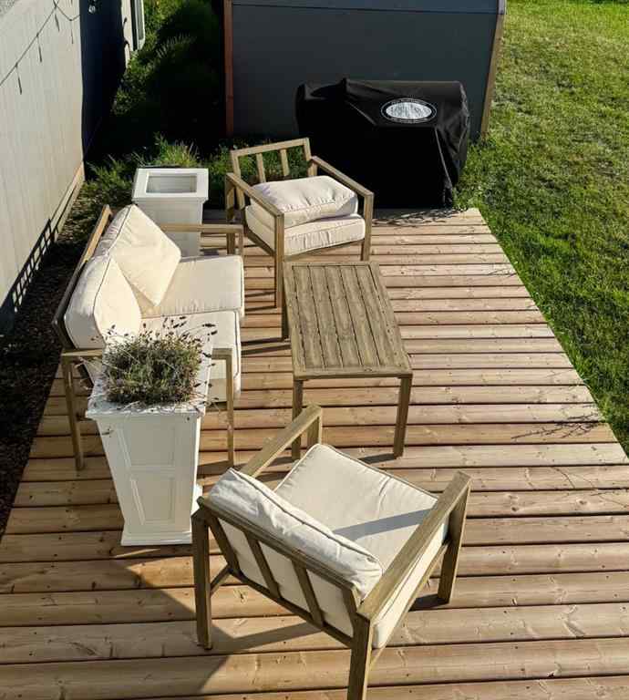 MLS® A2257719 - 122 S 3 Street W in NONE Magrath, Residential