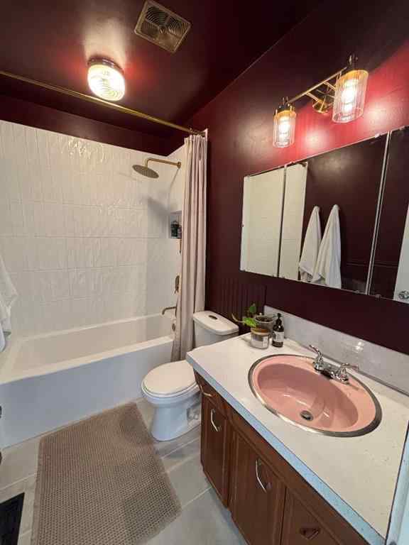 MLS® A2257719 - 122 S 3 Street W in NONE Magrath, Residential
