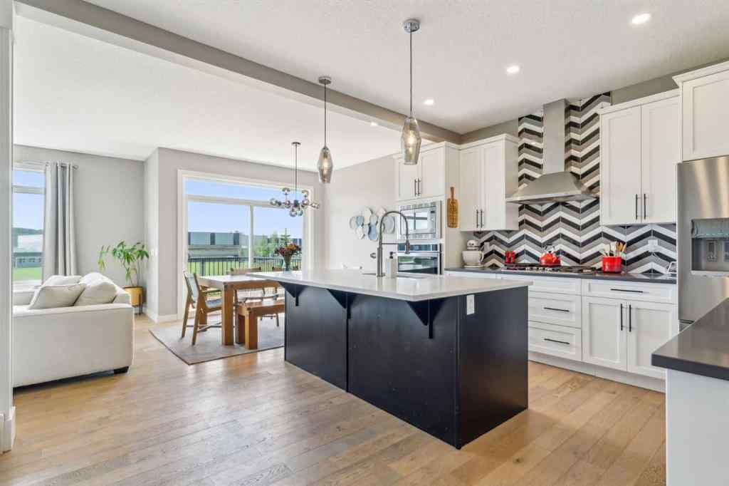 MLS® A2257720 - 128 Sundown View  in Sunset Ridge Cochrane, Residential