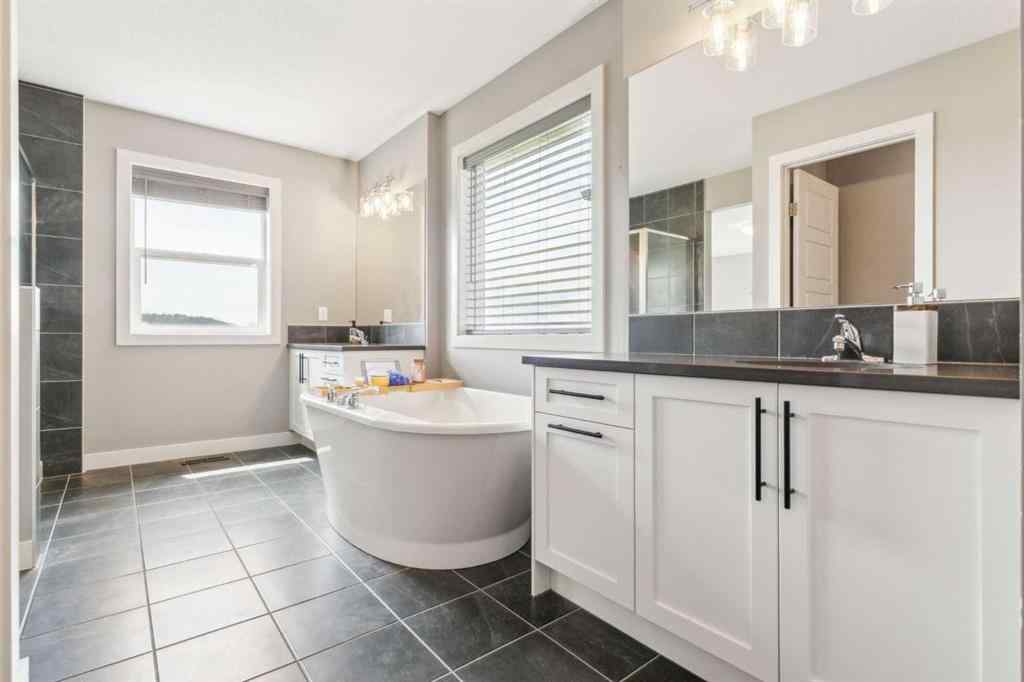 MLS® A2257720 - 128 Sundown View  in Sunset Ridge Cochrane, Residential