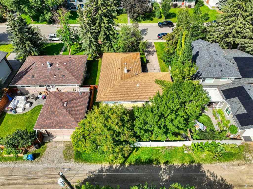 MLS® A2257725 - 146 Wedgewood Drive SW in Wildwood Calgary, Residential