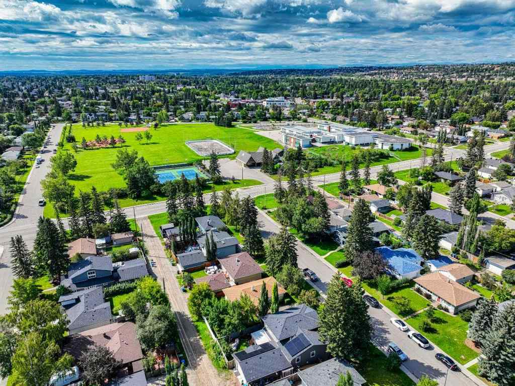 MLS® A2257725 - 146 Wedgewood Drive SW in Wildwood Calgary, Residential