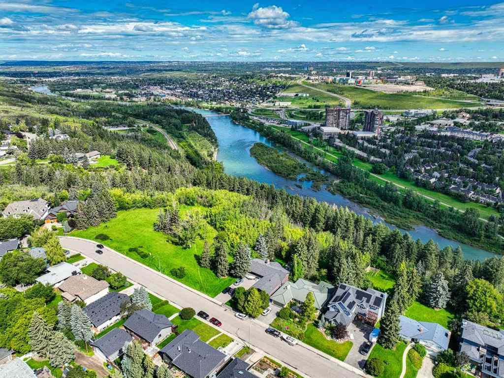 MLS® A2257725 - 146 Wedgewood Drive SW in Wildwood Calgary, Residential
