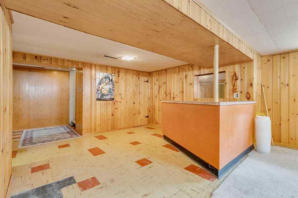 MLS® A2257725 - 146 Wedgewood Drive SW in Wildwood Calgary, Residential