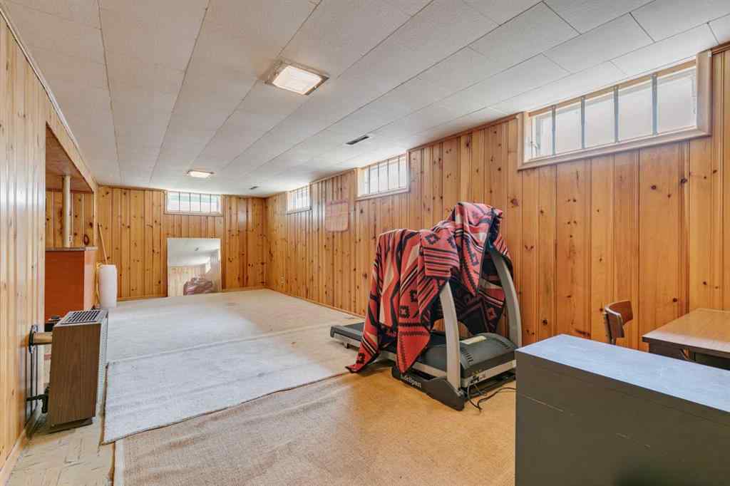 MLS® A2257725 - 146 Wedgewood Drive SW in Wildwood Calgary, Residential