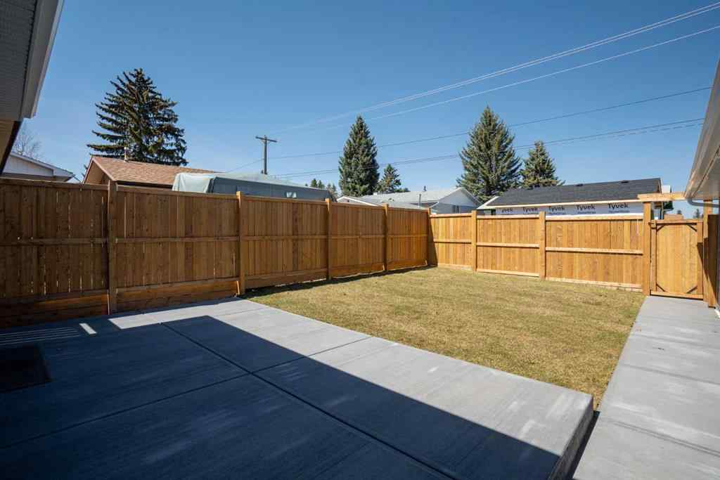 MLS® A2257732 - 924 Canna Crescent SW in Canyon Meadows Calgary, Residential