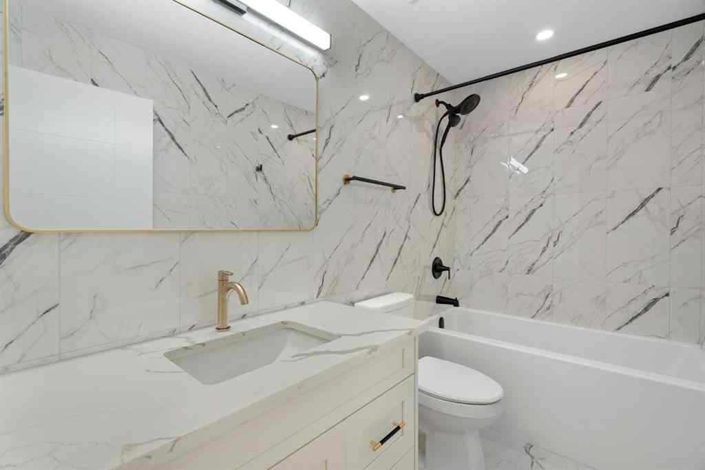 MLS® A2257732 - 924 Canna Crescent SW in Canyon Meadows Calgary, Residential