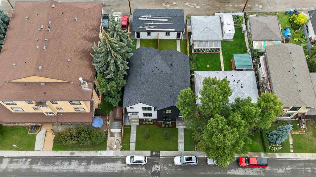 MLS® A2257733 - 2038 54 Avenue SW in North Glenmore Park Calgary, Residential