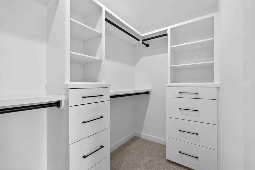 MLS® A2257733 - 2038 54 Avenue SW in North Glenmore Park Calgary, Residential
