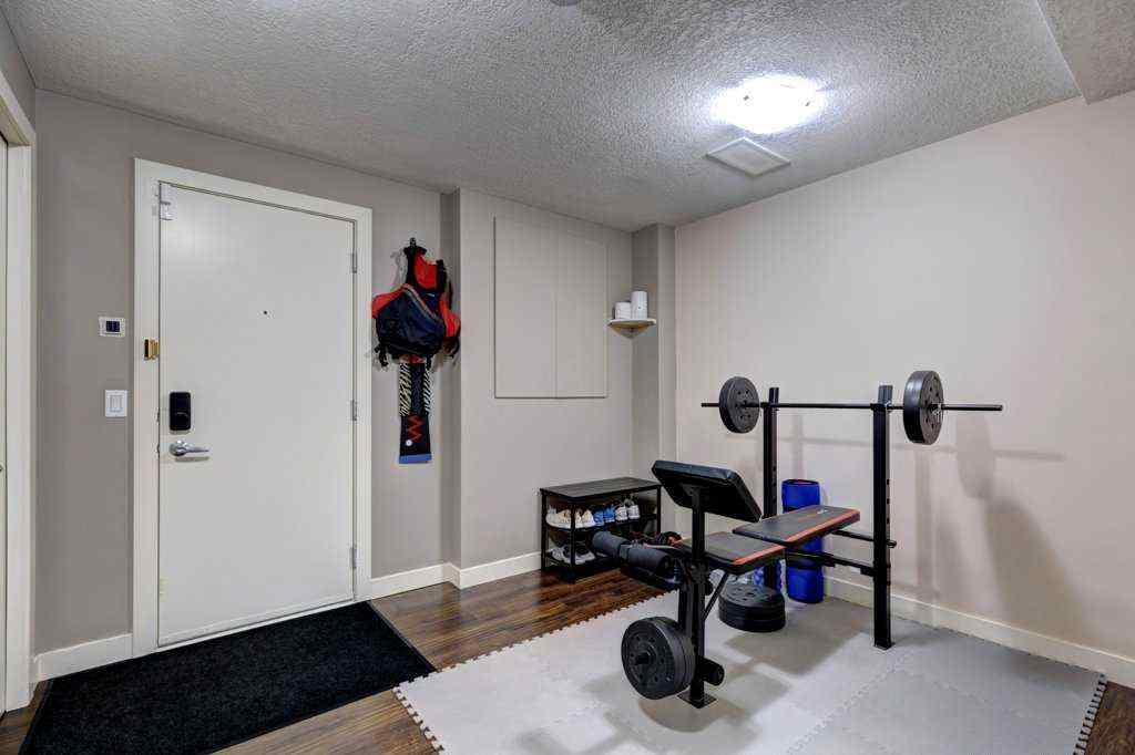 MLS® A2257734 - 115 Aspen Hills Villas SW in Aspen Woods Calgary, Residential