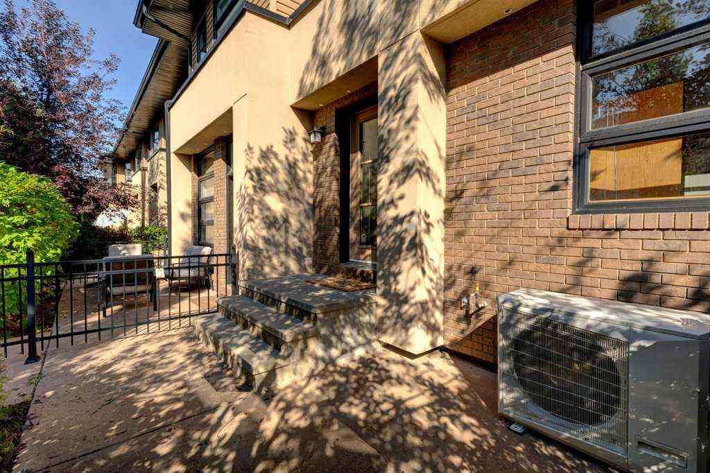 MLS® A2257734 - 115 Aspen Hills Villas SW in Aspen Woods Calgary, Residential
