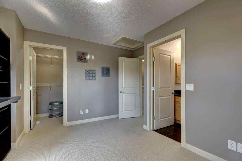 MLS® A2257734 - 115 Aspen Hills Villas SW in Aspen Woods Calgary, Residential