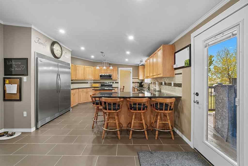 MLS® A2257738 - 22093 Township Road 283A   in NONE Rural Rocky View County, Residential