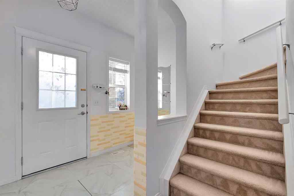 MLS® A2257740 - 175 Evansmeade Common NW in Evanston Calgary, Residential