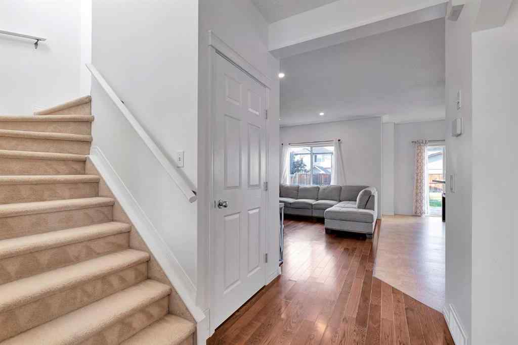 MLS® A2257740 - 175 Evansmeade Common NW in Evanston Calgary, Residential