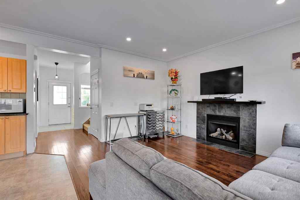 MLS® A2257740 - 175 Evansmeade Common NW in Evanston Calgary, Residential