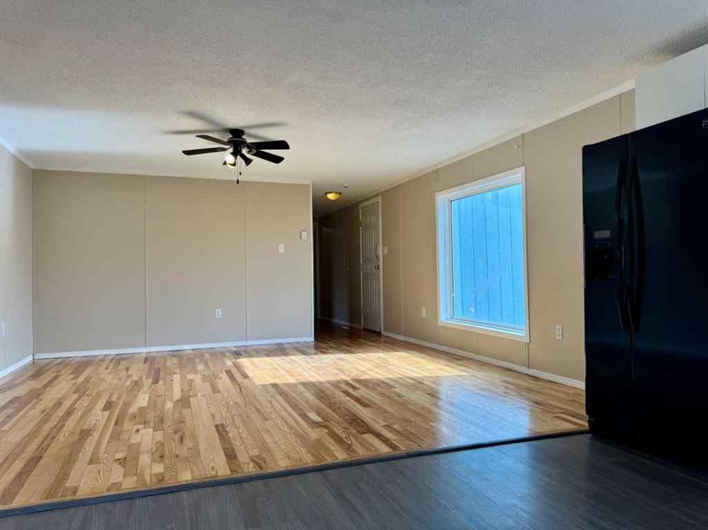 MLS® A2257742 - Unit #6 9824 104 Avenue  in NONE Clairmont, Mobile