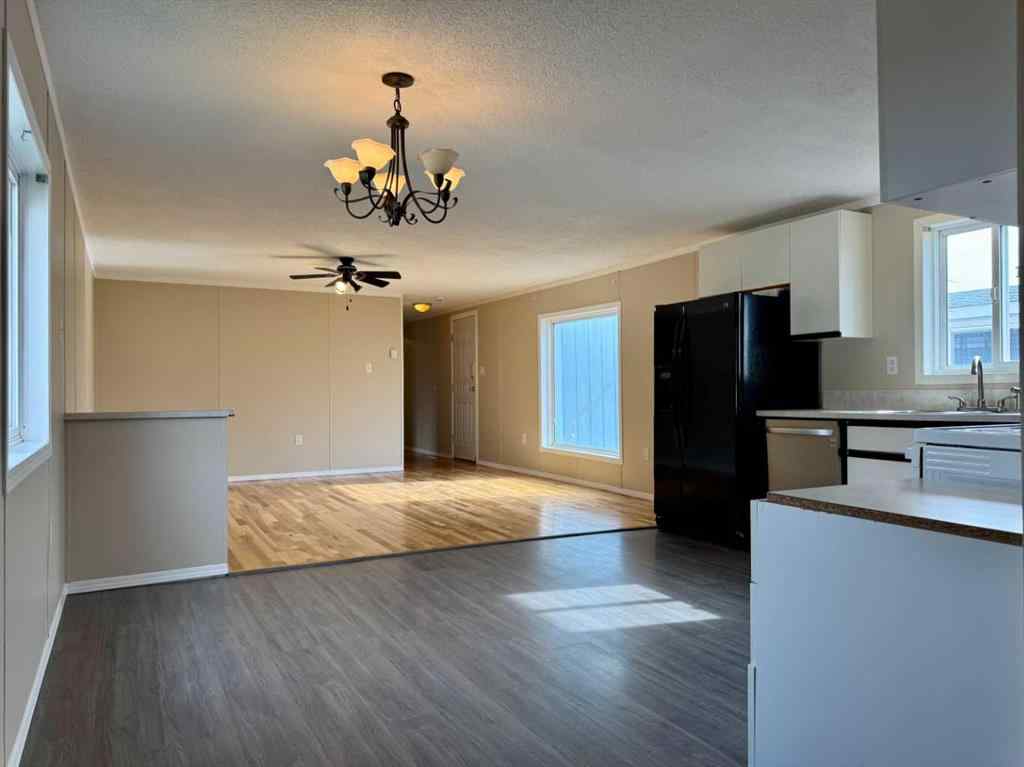 MLS® A2257742 - Unit #6 9824 104 Avenue  in NONE Clairmont, Mobile