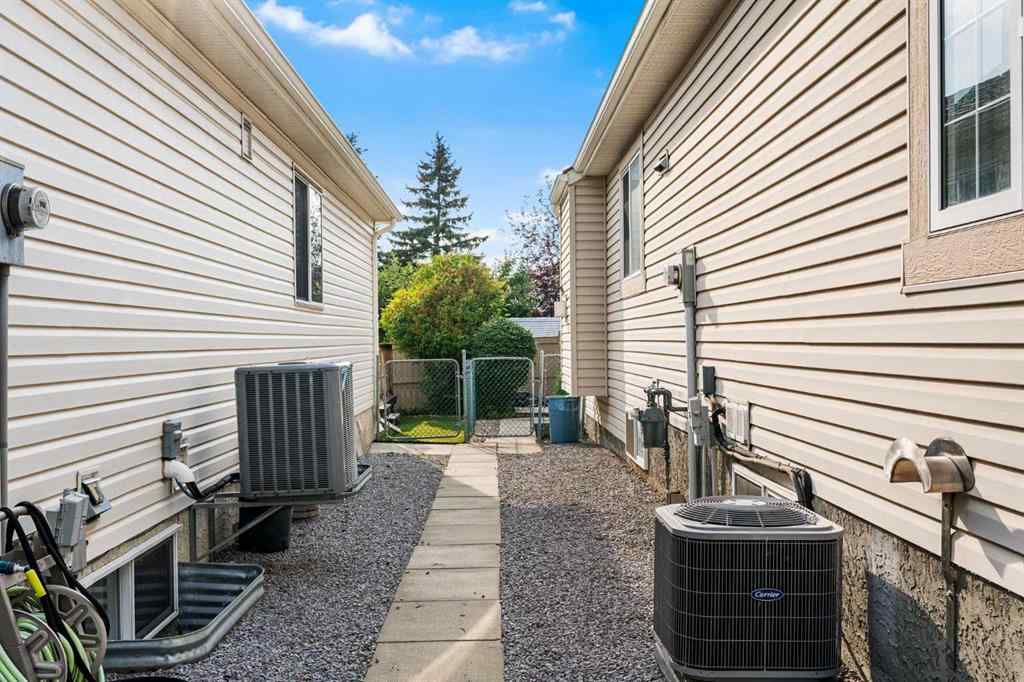 MLS® A2257745 - 88 Chaparral Villas SE in Chaparral Calgary, Residential