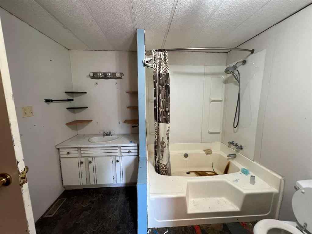 MLS® A2257746 - Unit #91 51037 Township Road 714   in MH - Triple L Rural Grande Prairie No. 1, County of, Mobile