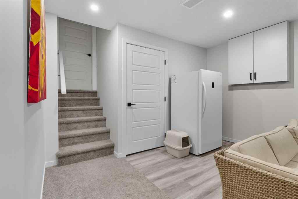 MLS® A2257747 - 660 Wallace Drive  in NONE Carstairs, Residential