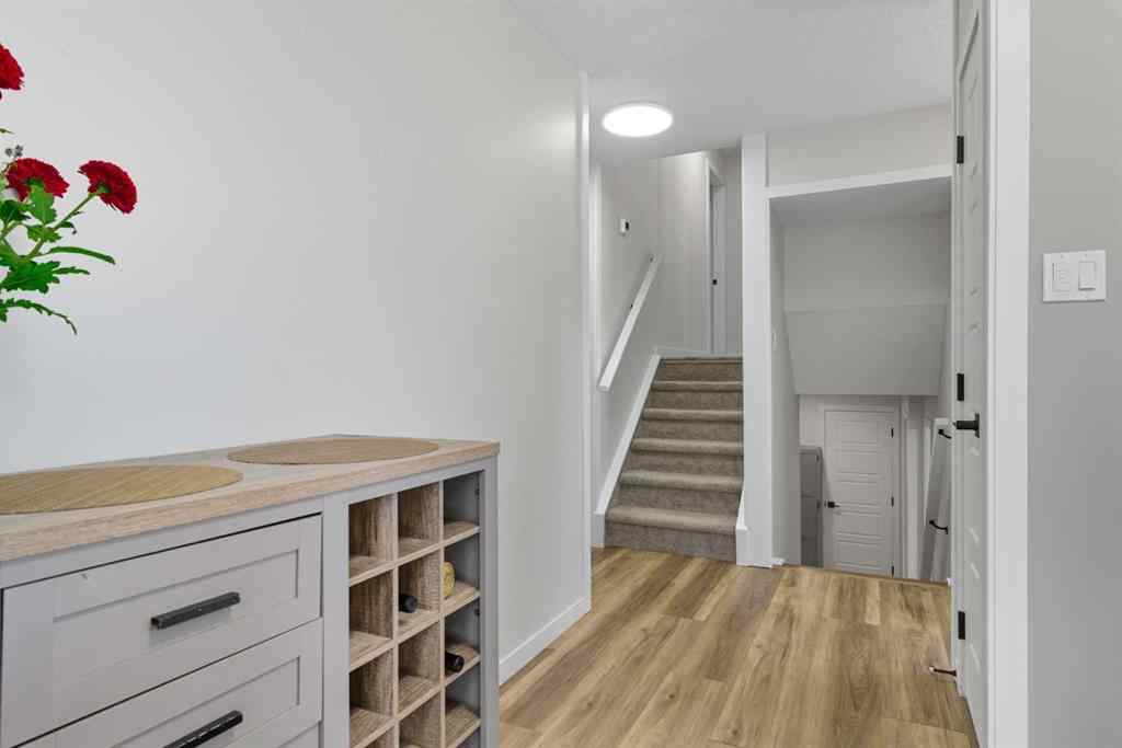 MLS® A2257747 - 660 Wallace Drive  in NONE Carstairs, Residential
