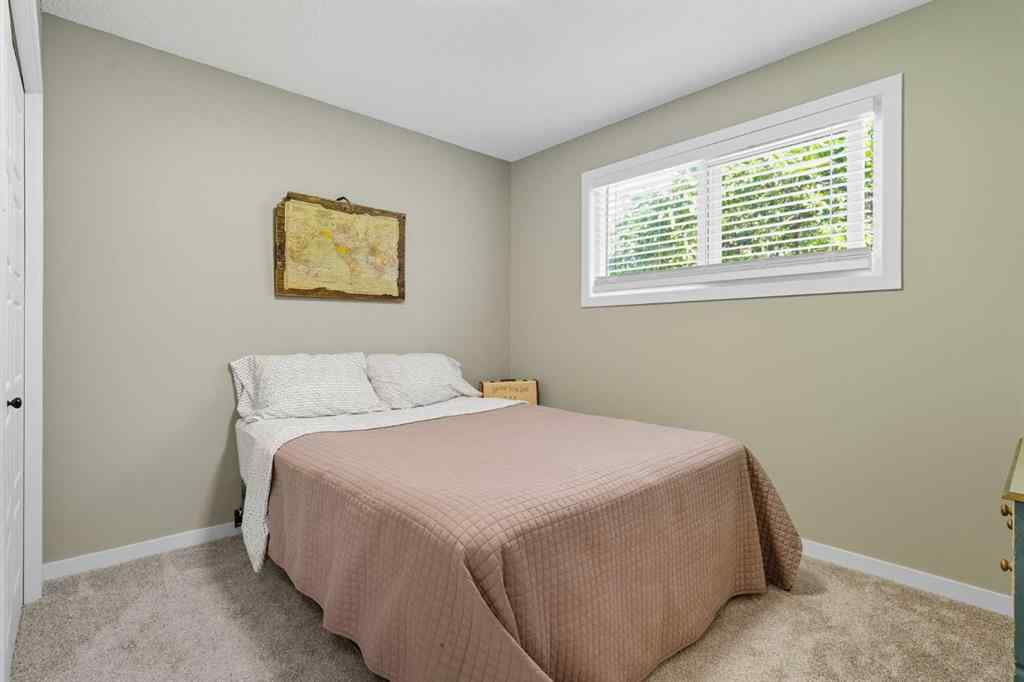 MLS® A2257747 - 660 Wallace Drive  in NONE Carstairs, Residential