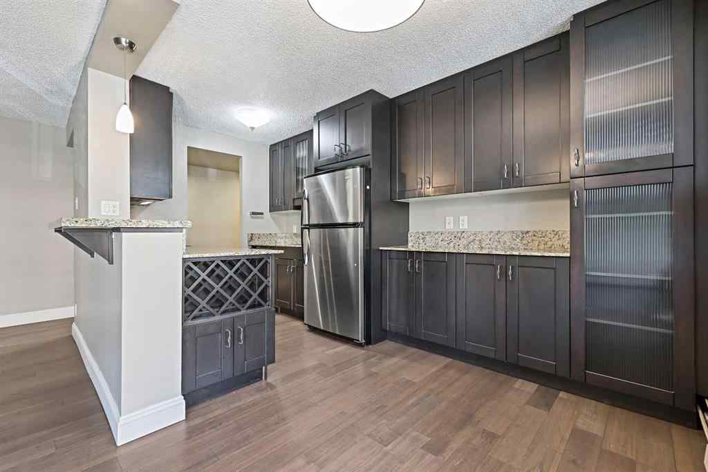 MLS® A2257748 - Unit #302 733 14 Avenue SW in Beltline Calgary, Residential