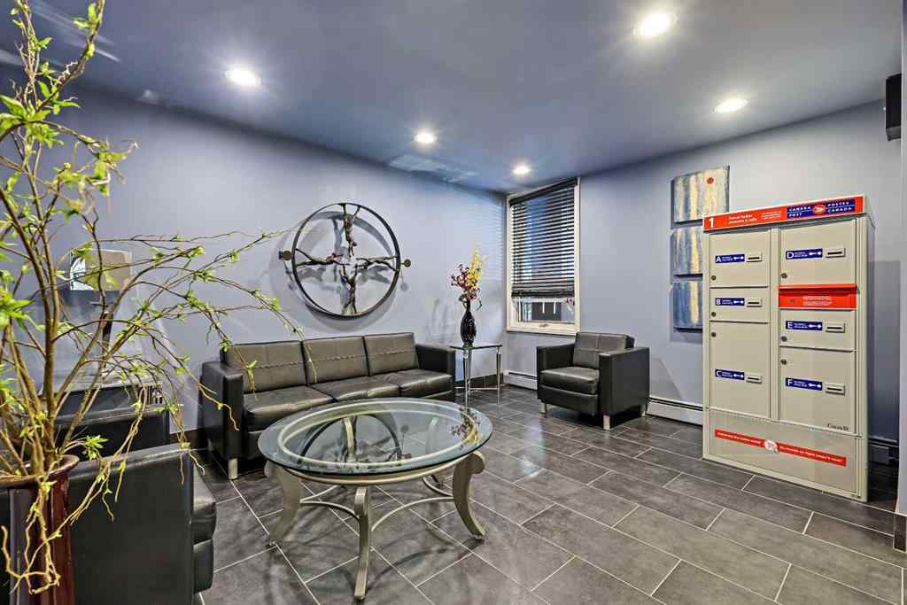 MLS® A2257748 - Unit #302 733 14 Avenue SW in Beltline Calgary, Residential