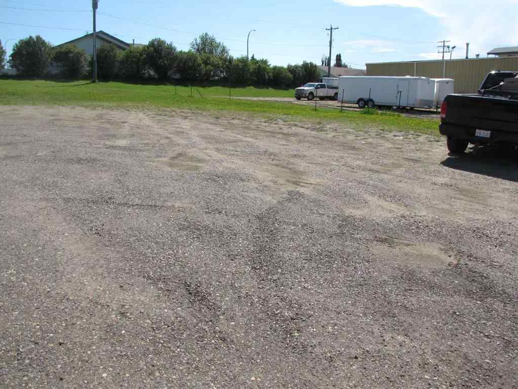 MLS® A2257752 - 4303 and 4301 49 Street  in Eastgate Innisfail, Commercial