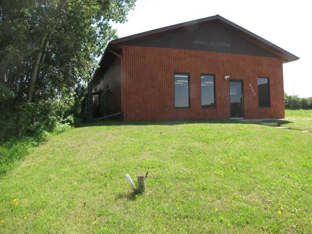MLS® A2257752 - 4303 and 4301 49 Street  in Eastgate Innisfail, Commercial
