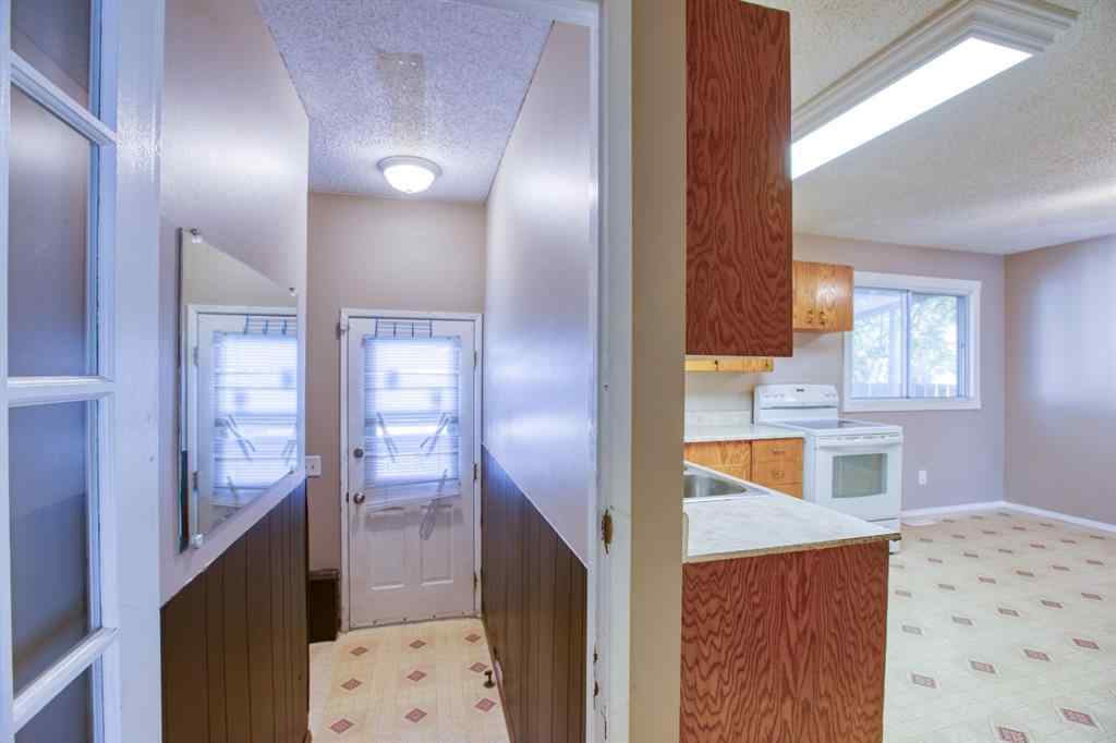 MLS® A2257753 - 6791 Malvern Road NE in Marlborough Park Calgary, Residential