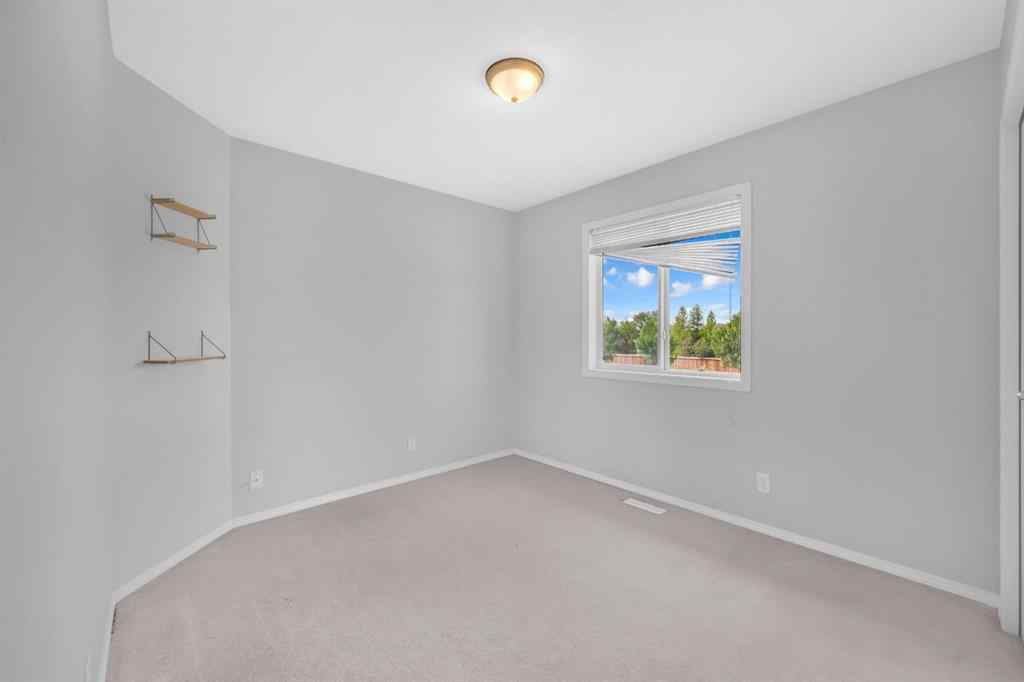 MLS® A2257760 - 171 Willowbrook Drive NW in Willowbrook Airdrie, Residential
