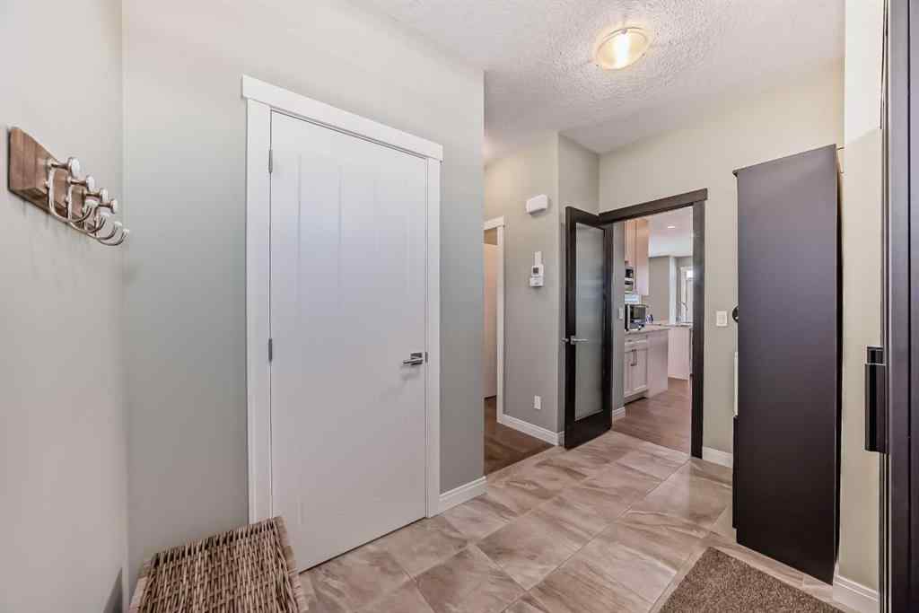 MLS® A2257761 - 95 Cranbrook Hill SE in Cranston Calgary, Residential