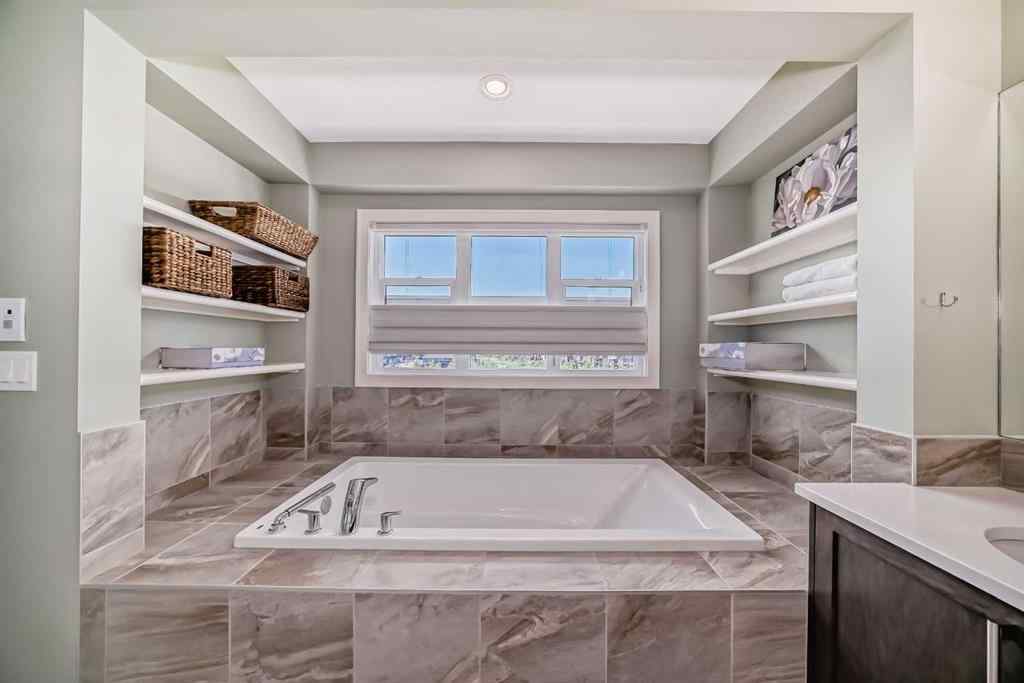 MLS® A2257761 - 95 Cranbrook Hill SE in Cranston Calgary, Residential