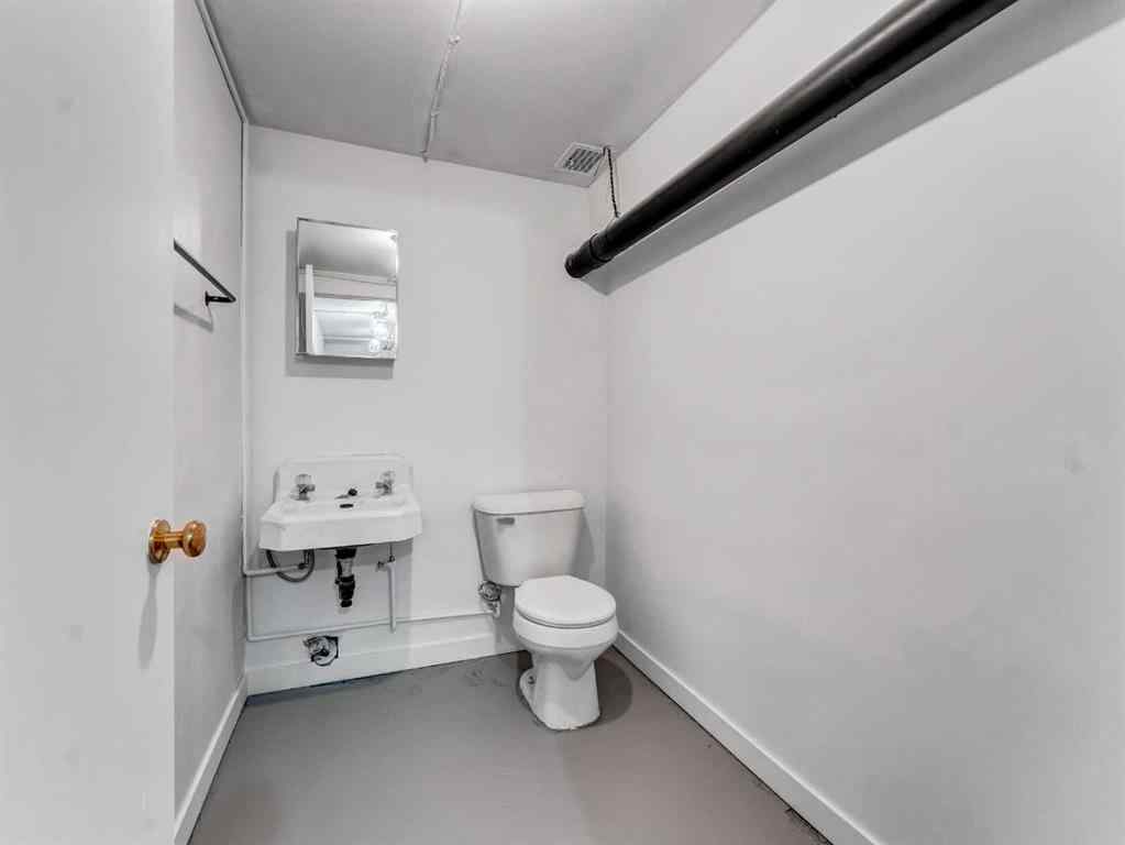 MLS® A2257763 - 622 3 Street SE in SE Hill Medicine Hat, Commercial