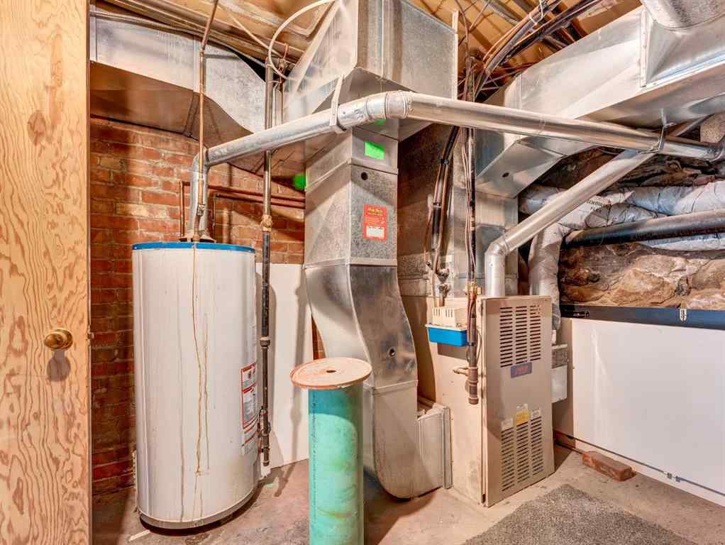 MLS® A2257763 - 622 3 Street SE in SE Hill Medicine Hat, Commercial