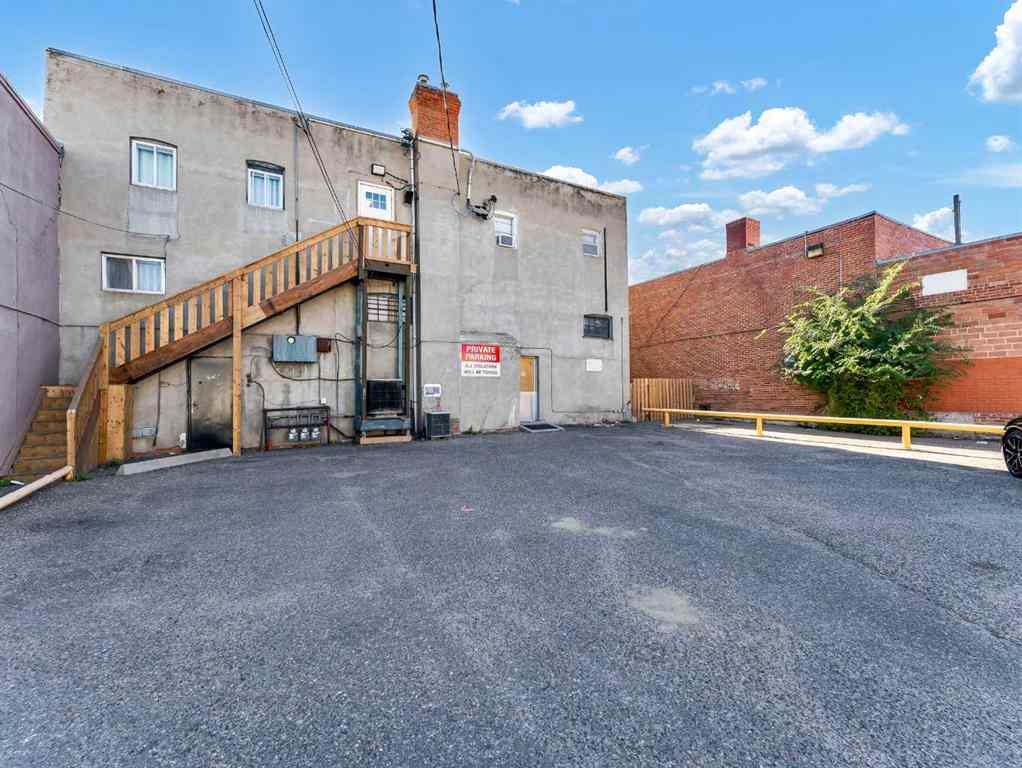 MLS® A2257763 - 622 3 Street SE in SE Hill Medicine Hat, Commercial