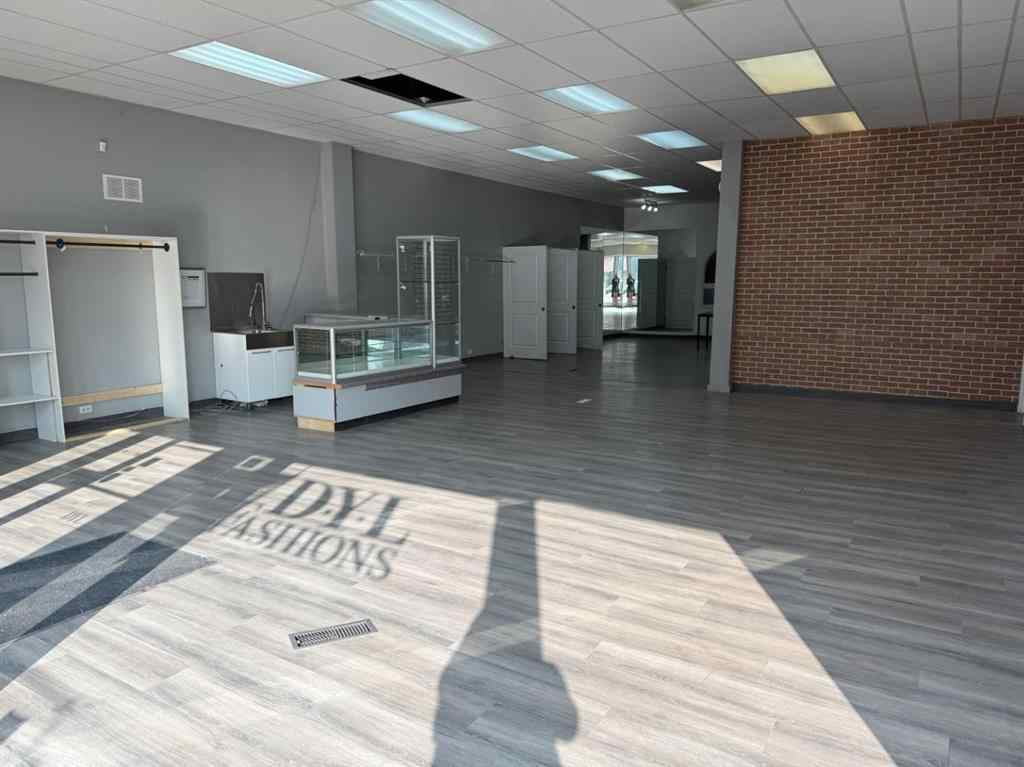 MLS® A2257763 - 622 3 Street SE in SE Hill Medicine Hat, Commercial