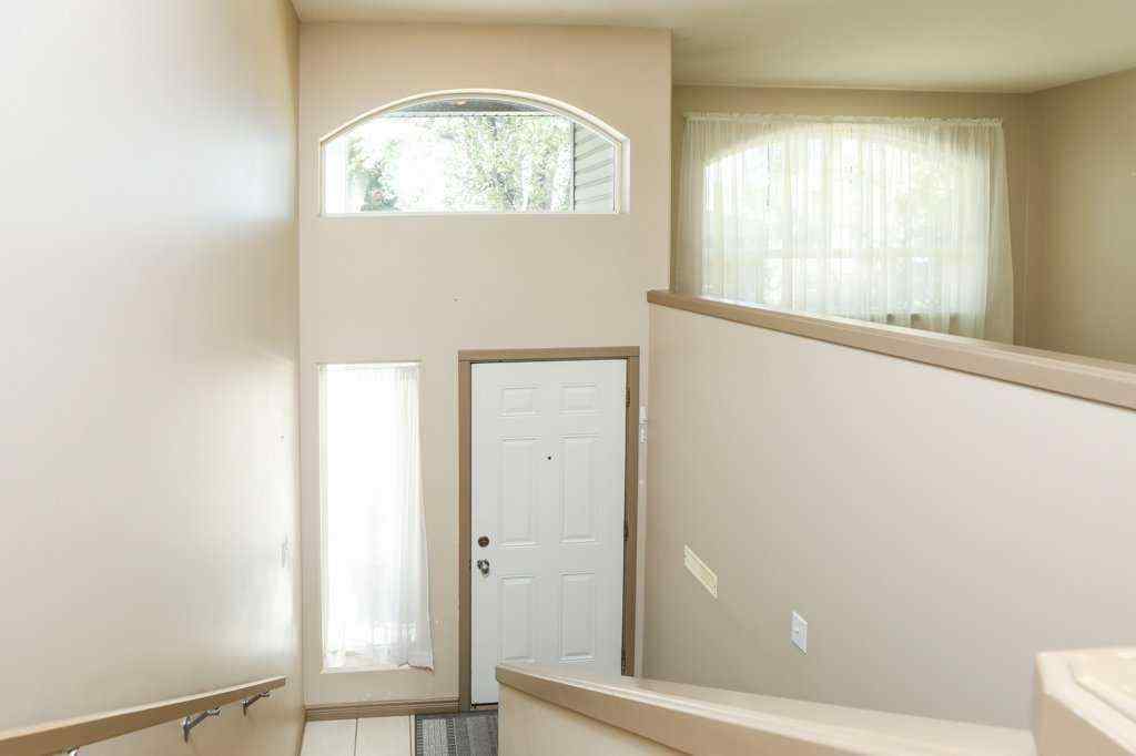 MLS® A2257765 - 1708 2A Avenue N in Westminster Lethbridge, Residential